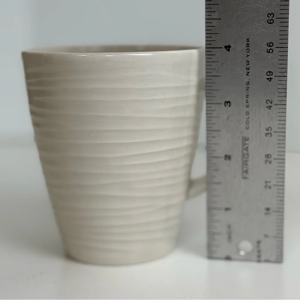Set of 2 Crate and Barrel Spool Mugs White Ceramic Earthenware 13-5 oz